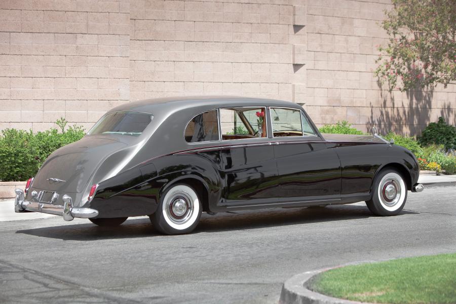  Rolls-Royce Phantom V 7-Passenger Limousine 1962 года  (фото 9 из 9)